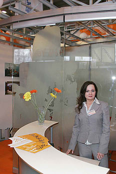 Фото Компания NAYADA-Челябинск приняла участие в Весенней строительной ярмарке Энерго- и ресурсосбережение 2006.